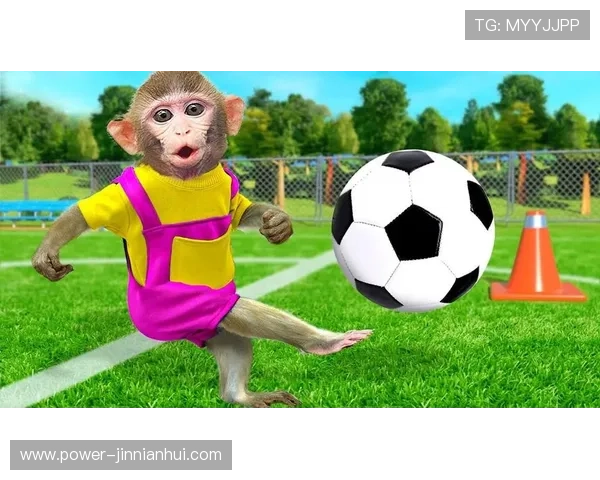 足球明星的萌宠大集合这些球星与宠物的甜蜜瞬间你都看过吗