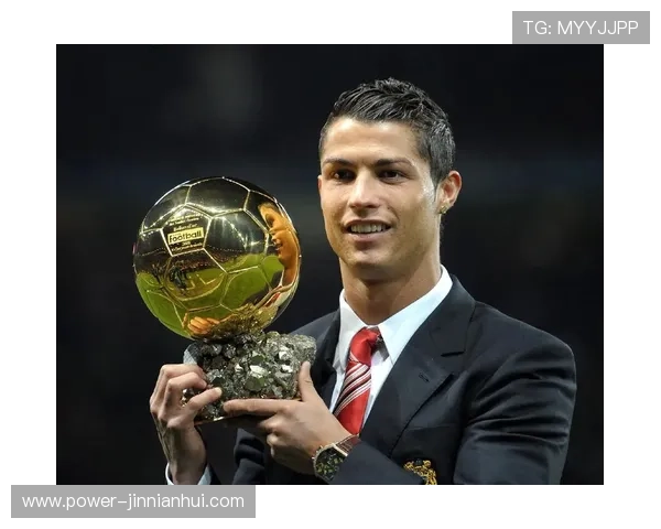 足球球星因脚疼无法上场被戏称为踢球界的病号笑料百出